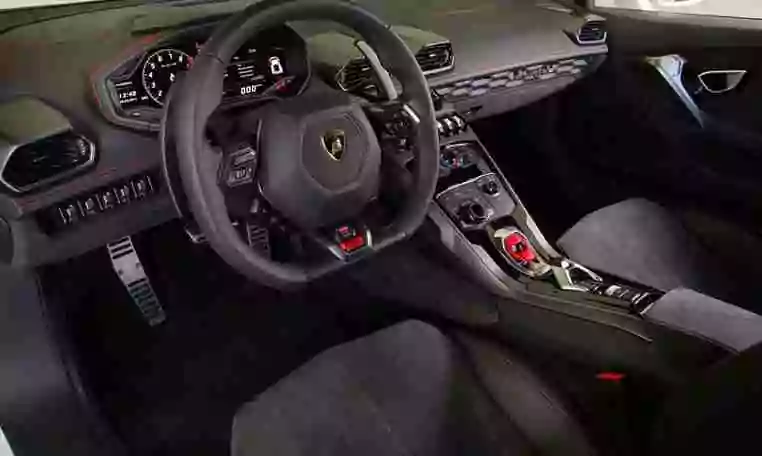 Lamborghini Huracan rental in Dubai 